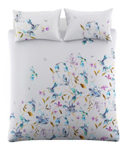 Load image into Gallery viewer, Tafuna Aster Duvet Set
