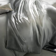 Load image into Gallery viewer, Gemini Quartz Throw LESS THAN HALF PRICE!
